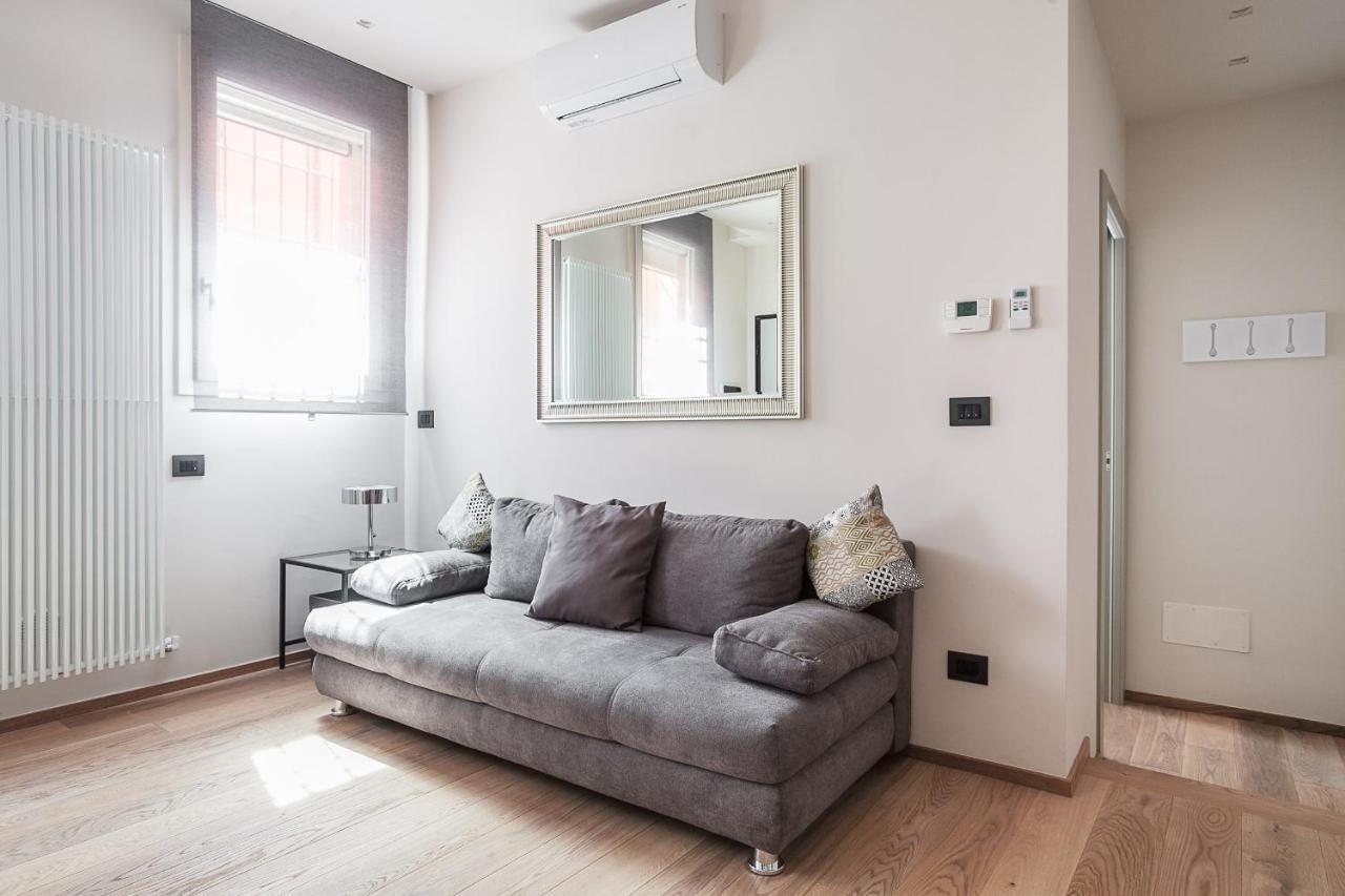 Residence Rizzoli-Suites Apartments Bologne Extérieur photo